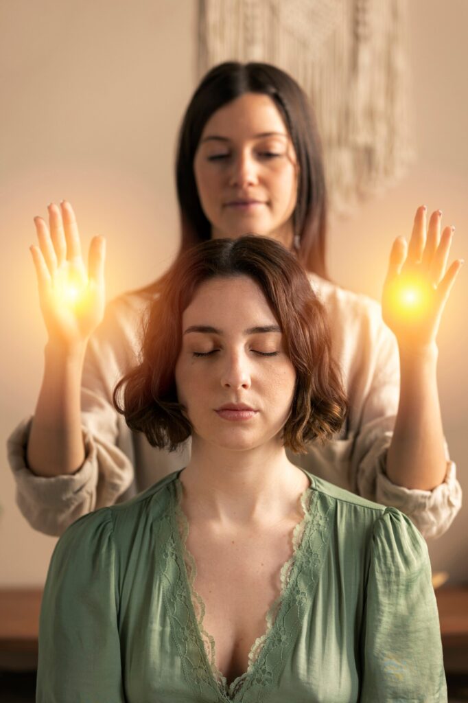 A Jornada do Reiki: Do Autoconhecimento ao Mestrado Profissional (Com Registro ABRATH)